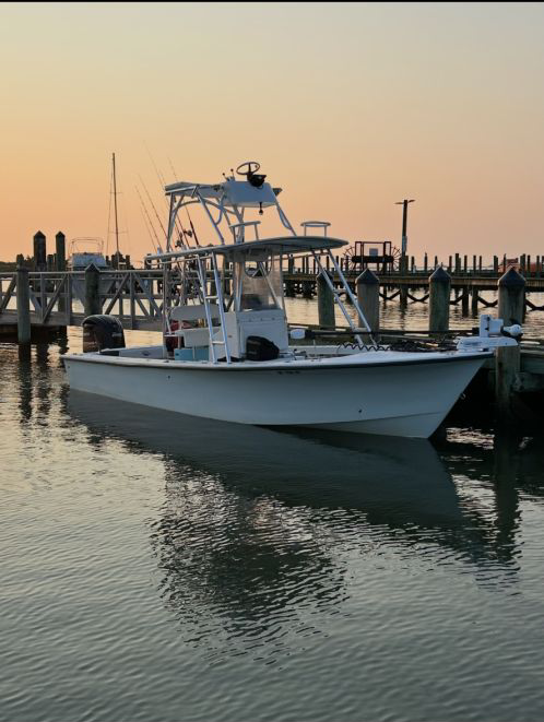 Fin-Atic 25 foot C-Hawk center console charter boat